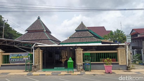SEJARAH MASJID KUNO PALOPO(MASJID DJAMI TUA PALOPO)